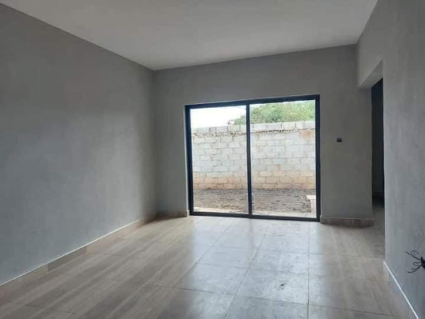 4-bedroom-house-for-sale-in-new-kasama-big-2