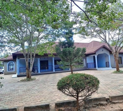 4-bedroom-house-for-sale-in-new-kasama-big-0