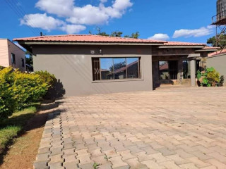 3-bedroom-flat-for-rent-in-new-kasama