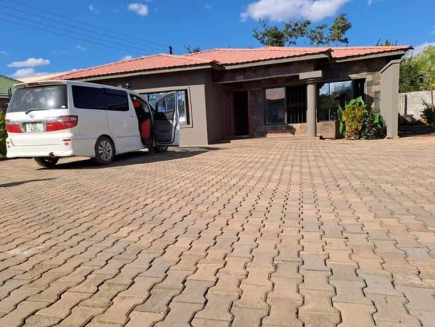 3-bedroom-flat-for-rent-in-new-kasama-big-9