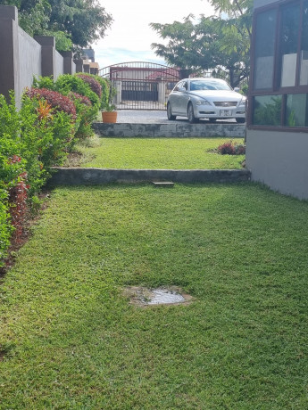 5-bedroom-stand-alone-house-for-rent-in-roma-park-big-3