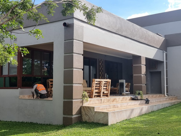 5-bedroom-stand-alone-house-for-rent-in-roma-park-big-1