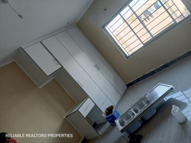 3-bedroom-flat-for-sale-in-chalala-big-9