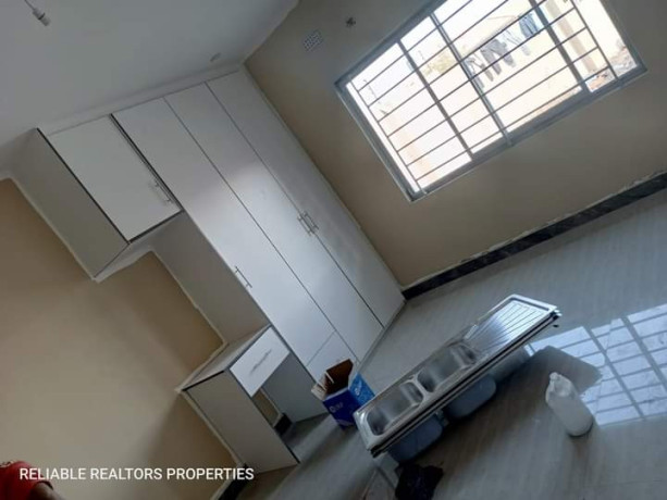 3-bedroom-flat-for-sale-in-chalala-big-3