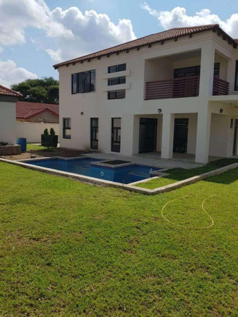 4-bedroom-maisonette-house-for-sale-in-roma-park-big-9