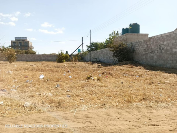 40m-by-28m-plot-for-sale-in-chalala-big-5