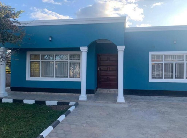 2-bedroom-house-for-rent-in-chalala-big-6