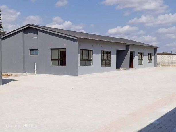 2-bedroom-flat-for-rent-in-makeni-big-6