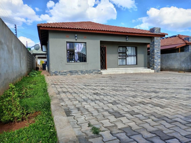3-bedroom-house-for-sale-in-chalala-big-2