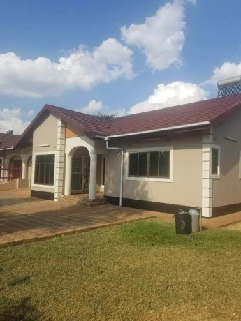 4-bedroom-standalone-house-for-rent-in-meanwood-ibex-big-0