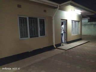 2-bedroom-flat-for-rent-in-chalala