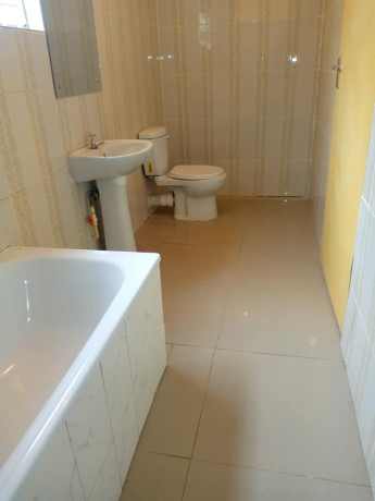 modern-3-bedroom-house-for-rent-in-sos-big-9