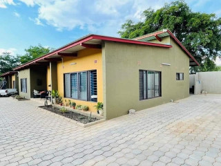 3-bedroom-flat-for-rent-in-ibex-hill