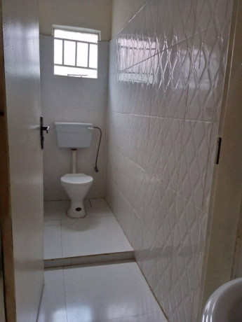 spacious-bedsitter-for-rent-in-kabwata-big-3