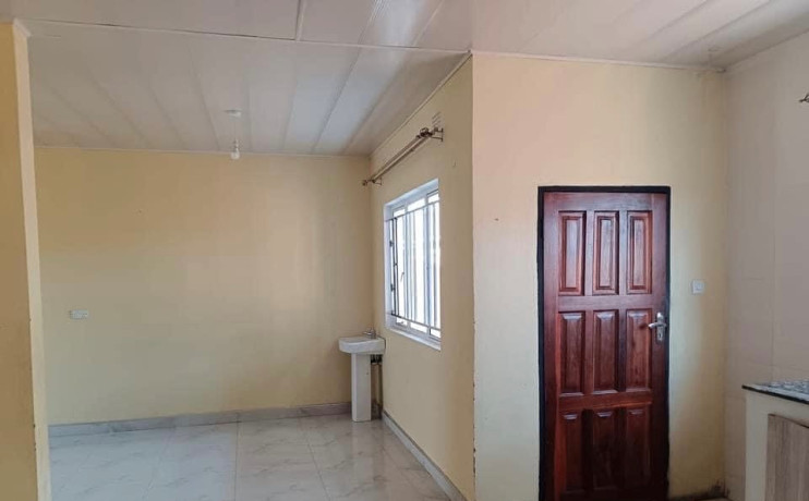 3-bedroom-house-for-sale-in-chalala-big-2