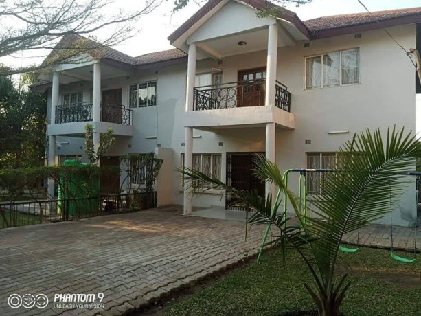 3-bedroom-apartment-for-rent-in-rhodes-park-big-6