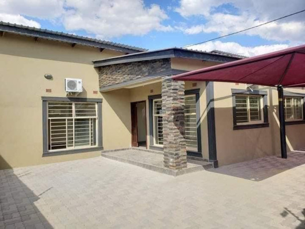 3-bedroom-flat-for-sale-in-chalala-big-6