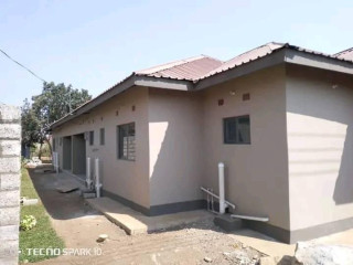 2-bedroom-flat-for-rent-in-chalala