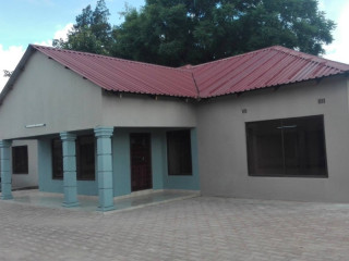 3-bedroom-flats-in-a-complex-for-rent-in-ibex-hill