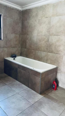 3-bedroom-flat-for-rent-in-mashalands-big-3