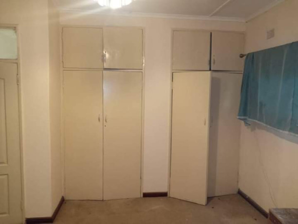 3-bedroom-house-for-rent-in-roma-big-5