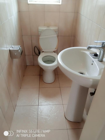 2-bedroom-flat-for-rent-in-chalala-big-7