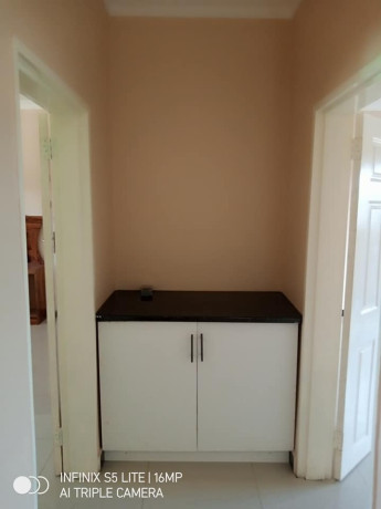 2-bedroom-flat-for-rent-in-chalala-big-3