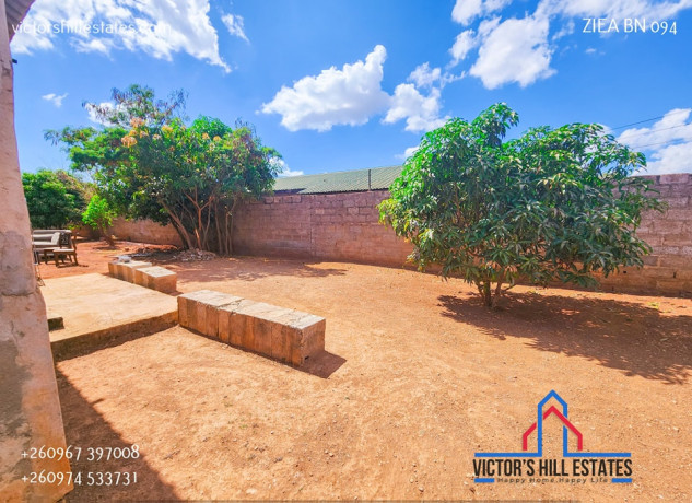 3-flats-for-sale-in-chalala-big-7