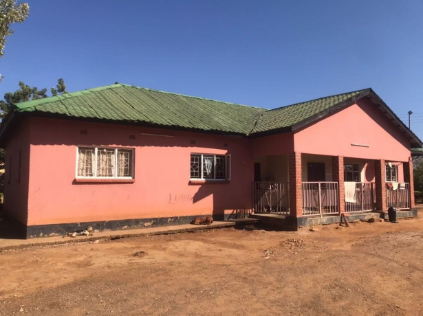 3-bedroom-house-for-sale-in-chalala-big-4