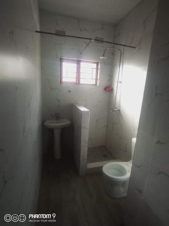 2-bedroom-flat-for-rent-in-chalala-big-6