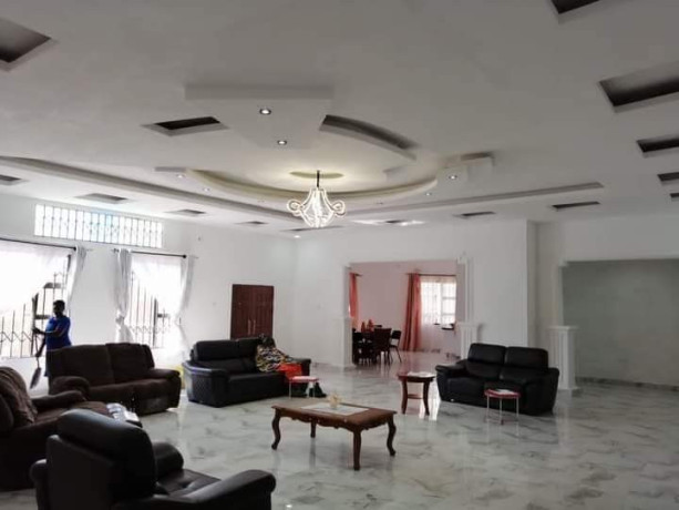 5-bedroom-flat-for-sale-in-chalala-big-6