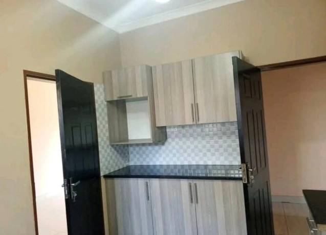 3-bedroom-flat-for-rent-in-chalala-big-1