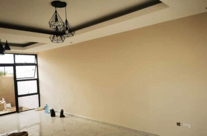 2-bedroom-flat-for-rent-in-chalala-big-4