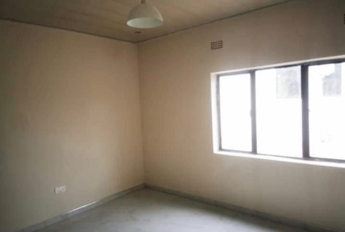 2-bedroom-flat-for-rent-in-chalala-big-6