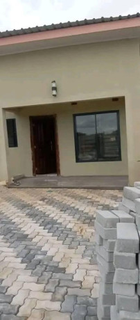 1-bedroom-flat-for-rent-in-chilanga-big-0