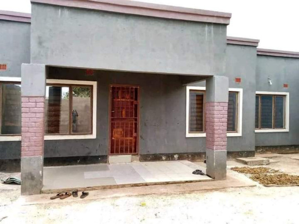 3-flats-for-sale-in-shantumbu-big-4