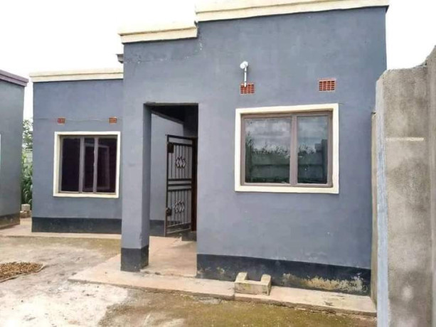 3-flats-for-sale-in-shantumbu-big-5