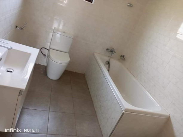 3-bedroom-semi-detached-flat-for-rent-in-lilayi-estate-big-3