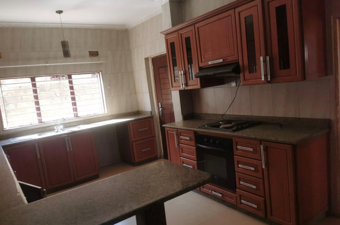 3-bedroom-flat-for-rent-in-chalala-big-1
