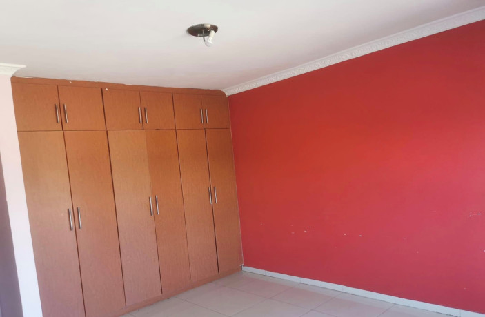 3-bedroom-flat-for-rent-in-chalala-big-6