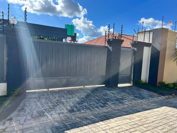 2-bedroom-flat-for-rent-in-chamba-valley-big-5