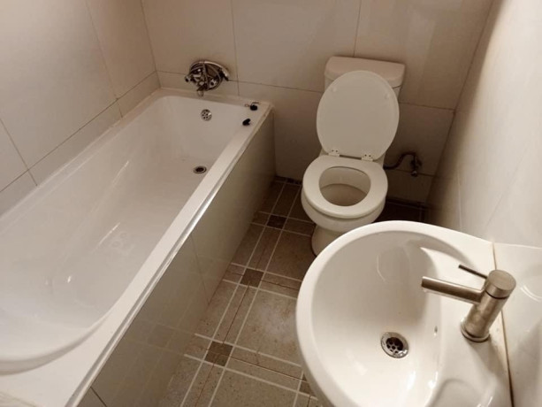 2-bedroom-flat-for-rent-in-chalala-big-6