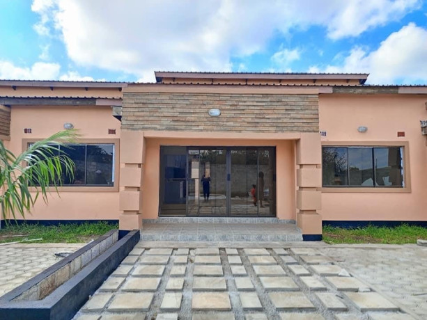 2-bedroom-flat-for-rent-in-chalala-big-0