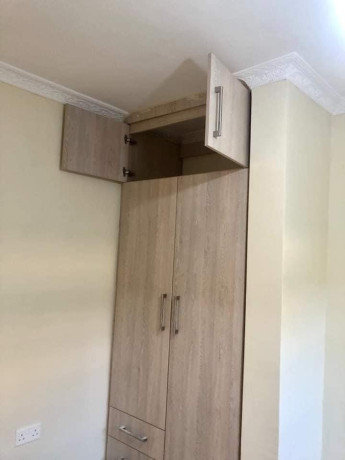 2-bedroom-flat-for-rent-in-chalala-big-4