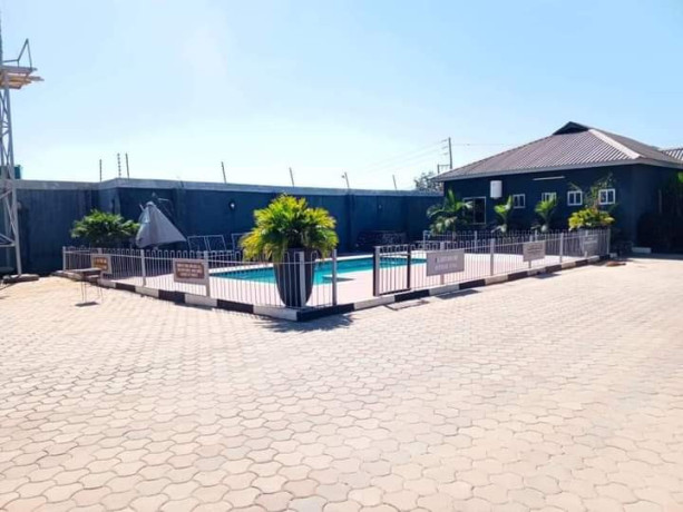 2-bedroom-flat-for-rent-in-chalala-big-4