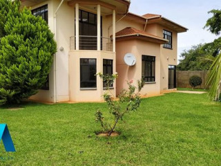 4-bedroom-standalone-house-for-rent-in-woodlands-main