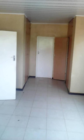 urban-home-for-sale-in-solwezi-big-5