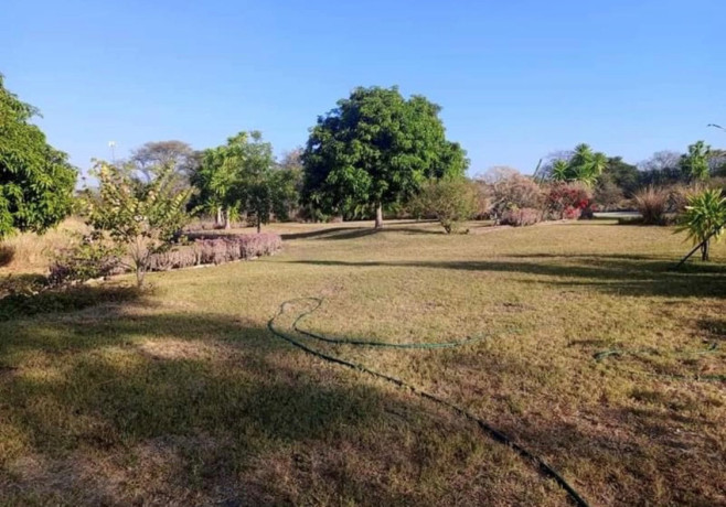 vintage-4-bedroom-house-for-sale-in-kabwe-big-3