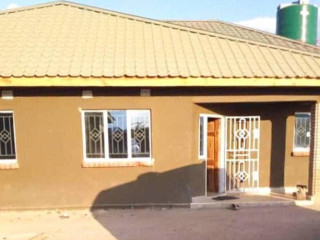 2-bedroom-house-for-rent-in-mitengo-ndola