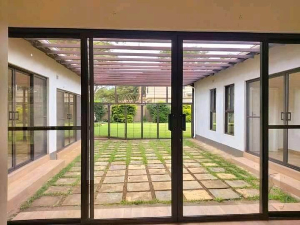 3-bedroom-standalone-house-for-rent-in-lilayi-big-1